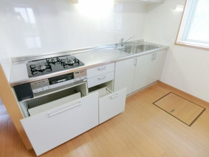 静岡県浜松市中央区大平台2(一戸建)の賃貸物件のキッチン