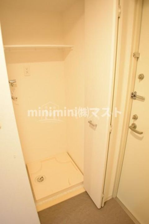 レジュールアッシュ難波南の内装