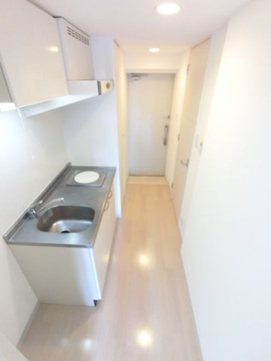 エレンシアKの玄関