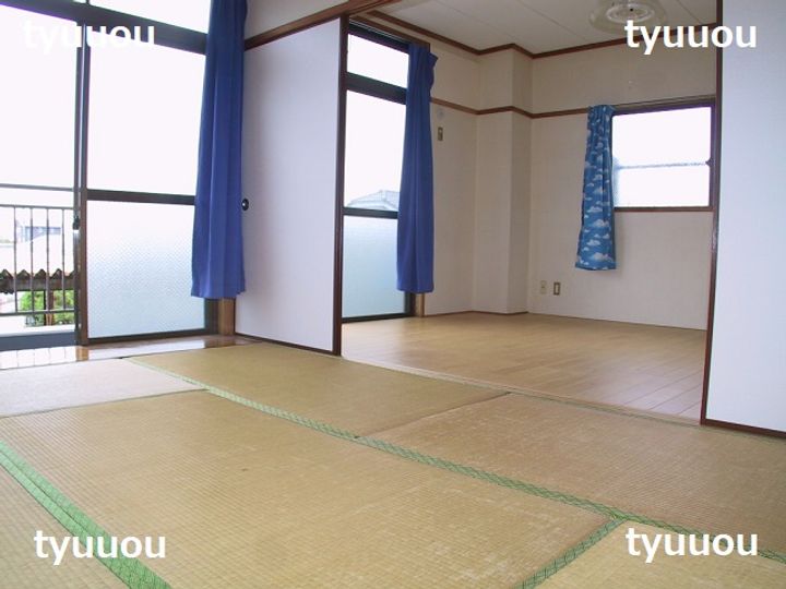 あさひコーポの居間