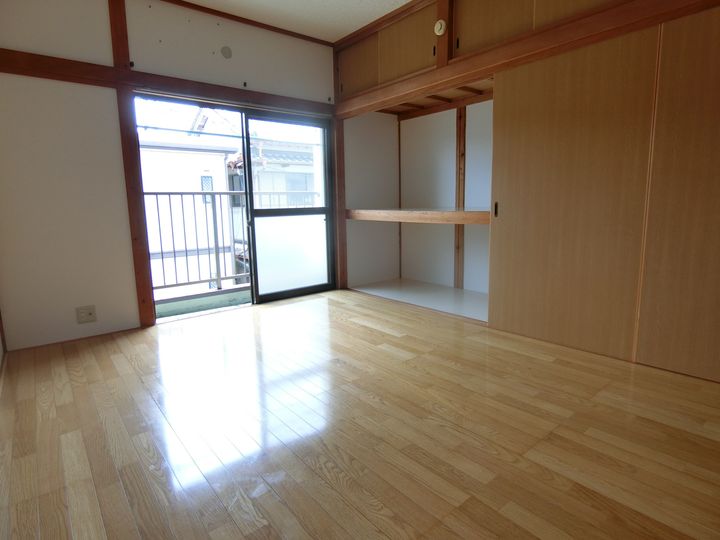 高島ハイツの内装