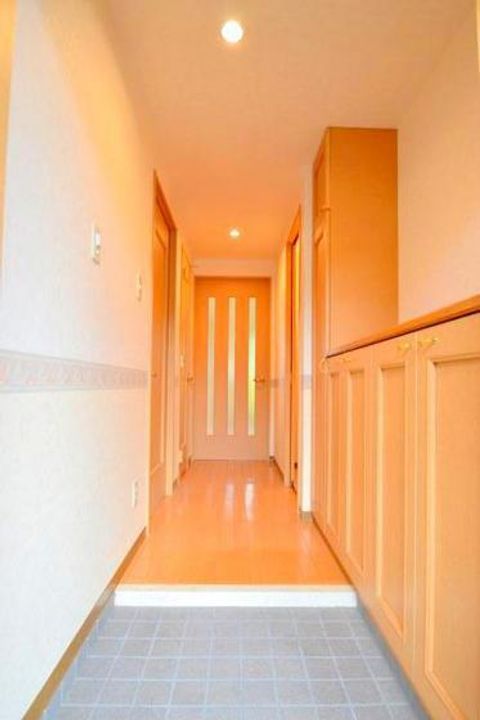 ボヌールマスダIIの玄関