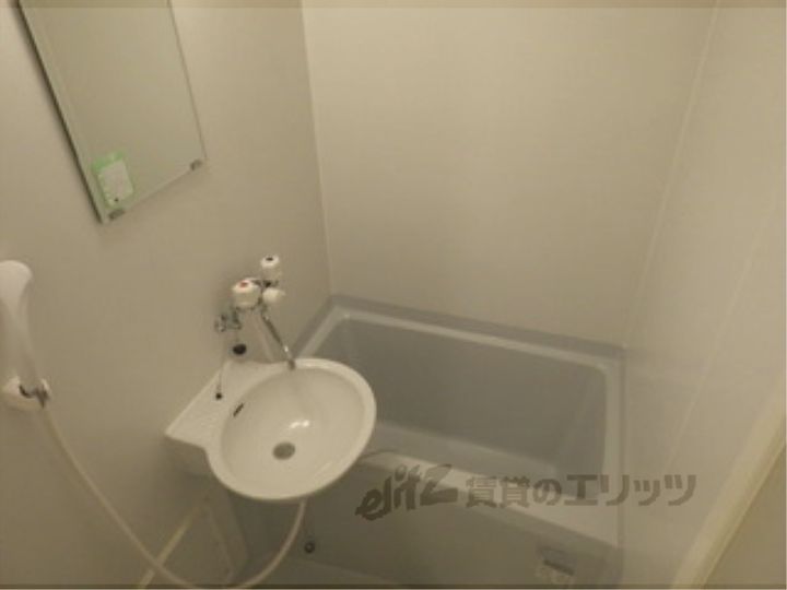 レオパレス桜通りの風呂