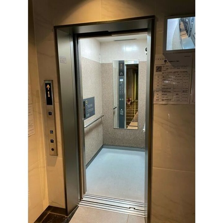 大阪府大阪市中央区瓦町1(マンション)の賃貸物件の地図
