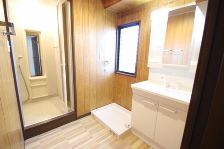 グランデュア緑井の内装