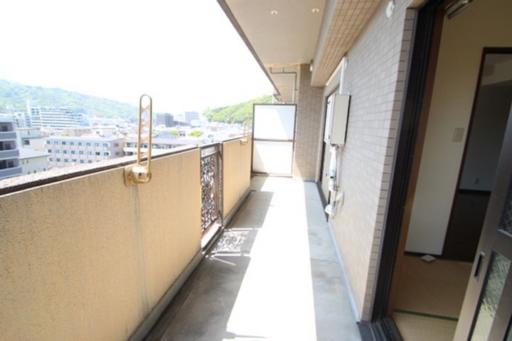 グランデュア緑井の内装