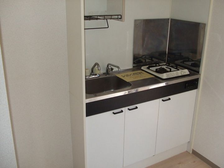 レジデンス高柳 A棟のキッチン