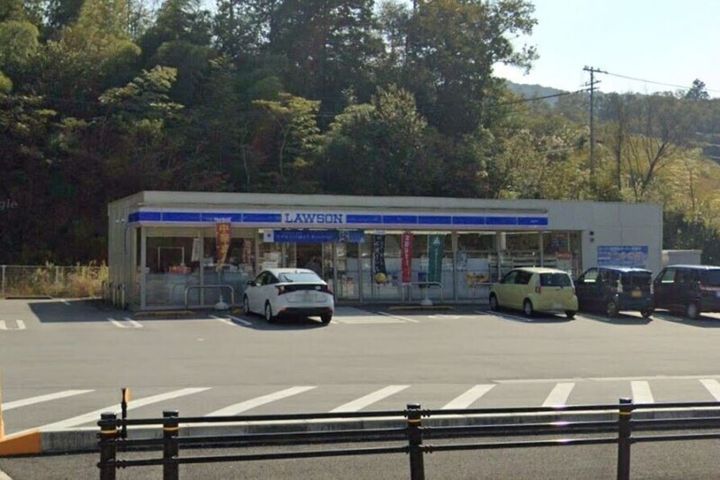 セン・トレアの周辺