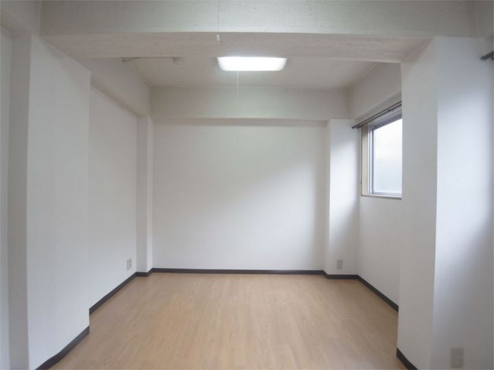 上賀茂松柏の居間