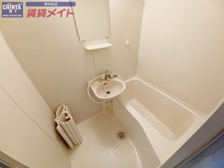 マンションアミーアミーの風呂