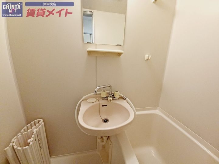 マンションアミーアミーの内装