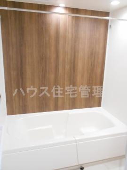 大阪府高槻市芝生町2(アパート)の賃貸物件の風呂