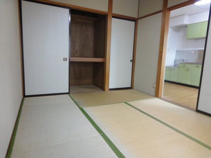 クラウンズマンション城南の内装