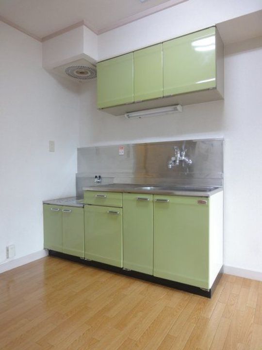 クラウンズマンション城南のキッチン