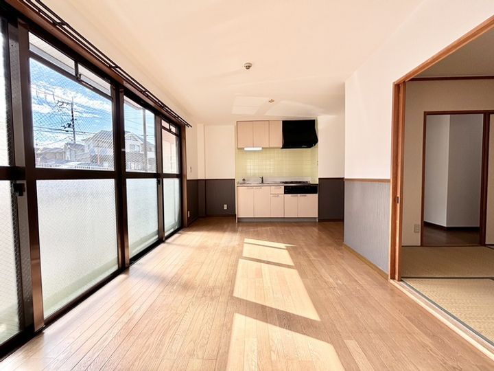 サンヒルズの居間