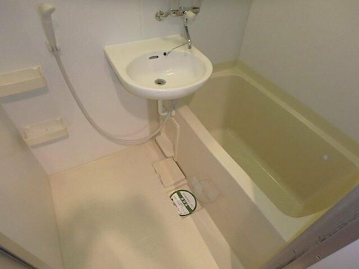 東京都新宿区西新宿8(マンション)の賃貸物件の風呂