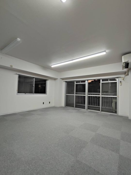 末広町ハイムの居間