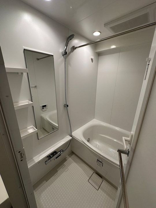 東京都新宿区左門町(マンション)の賃貸物件の風呂