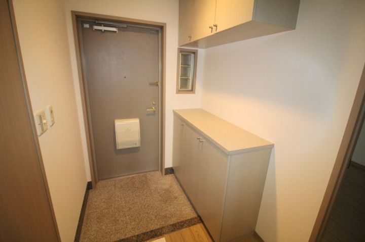 アビタシオンIIIの玄関