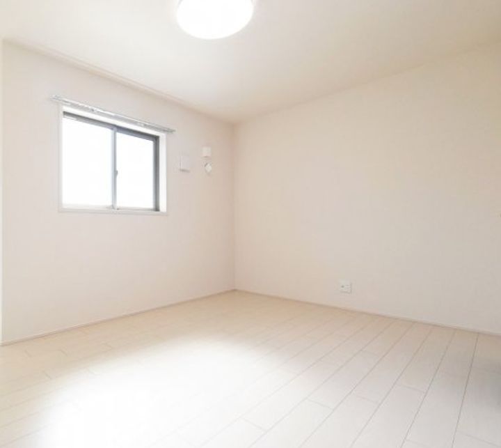 フジパレス千里丘駅東の居間