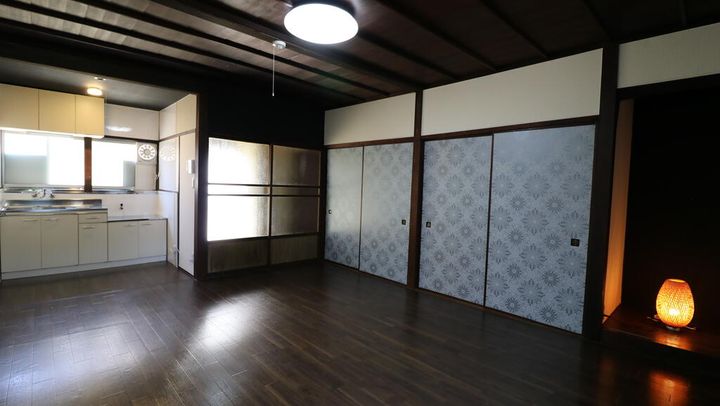 石川県金沢市天神町1(一戸建)の賃貸物件の居間