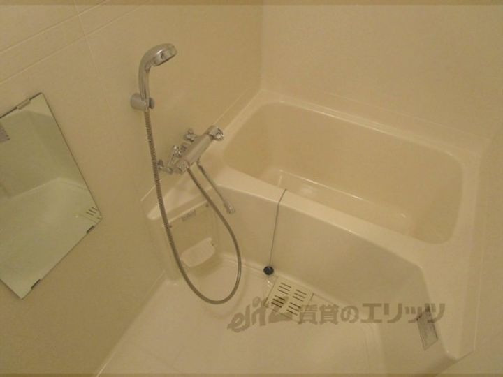 KDXレジデンス南草津の風呂