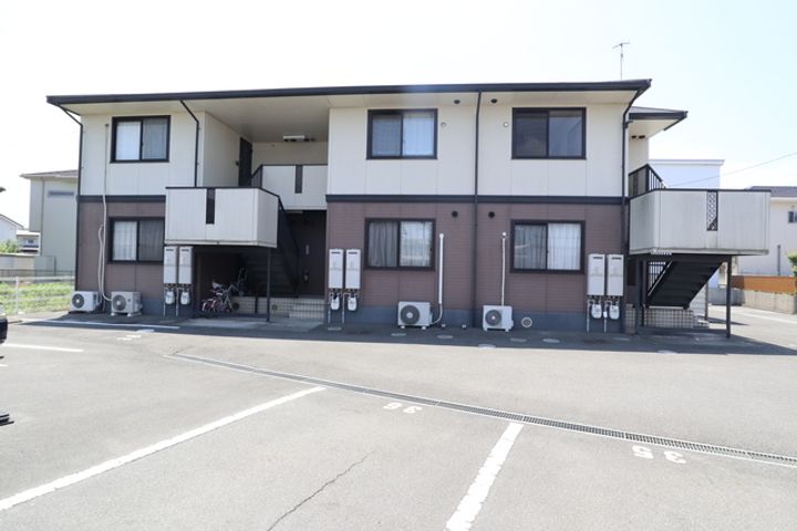 岡山県倉敷市西富井(アパート)の賃貸物件の外観