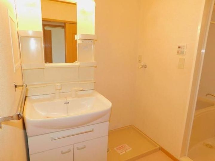 栃木県宇都宮市中岡本町(アパート)の賃貸物件の内装