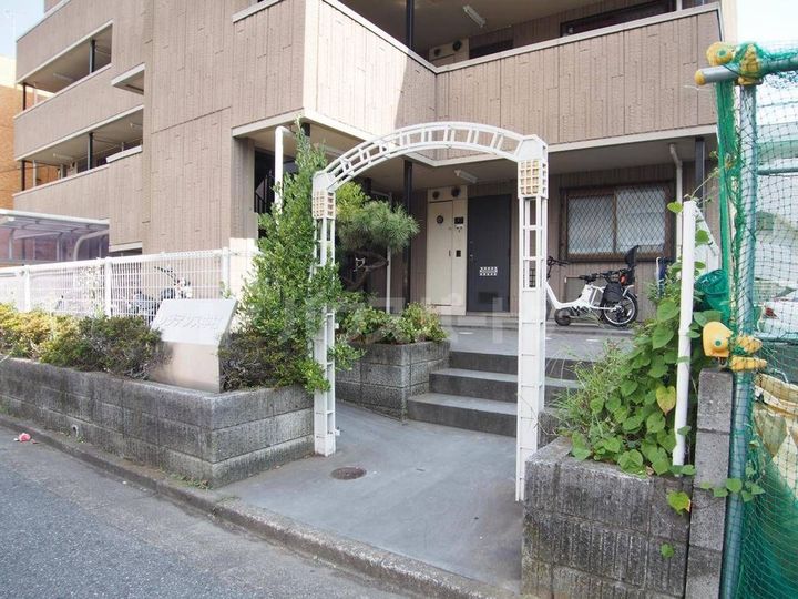 千葉県船橋市本中山6(マンション)の賃貸物件の地図