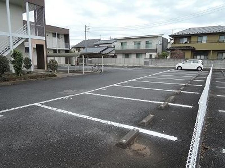 レオパレスメルシーの地図