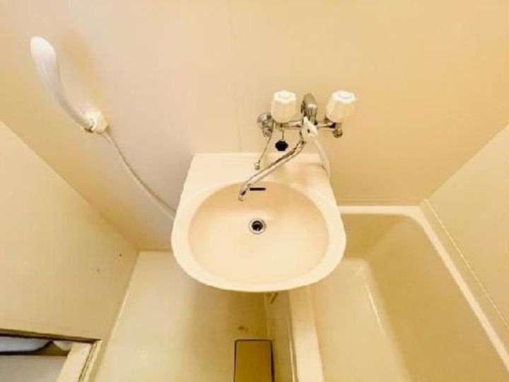 レオパレスメルシーの内装