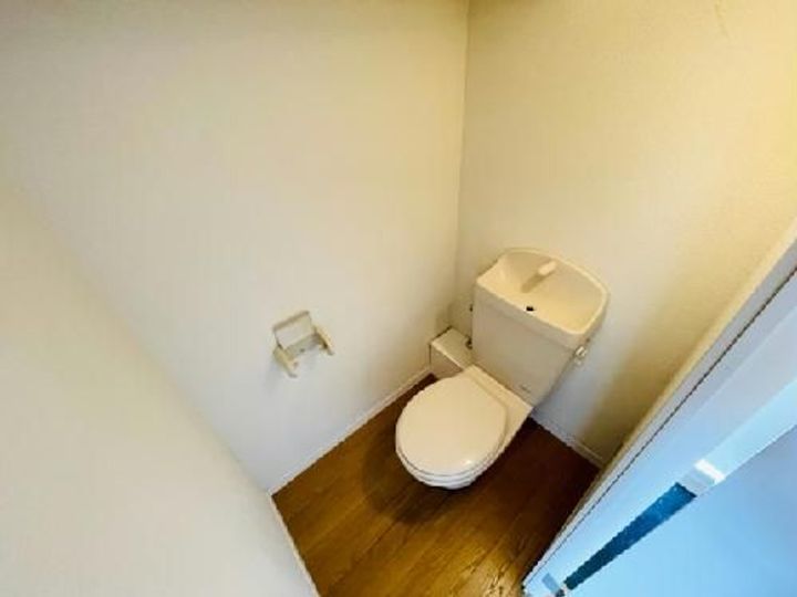 レオパレスメルシーの内装