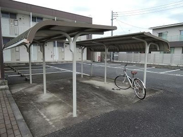 レオパレスメルシーの地図