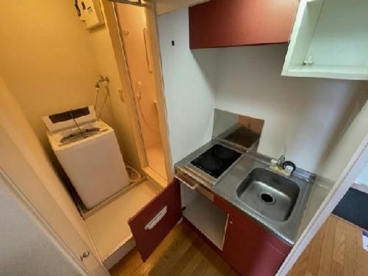 レオパレスメルシーのキッチン