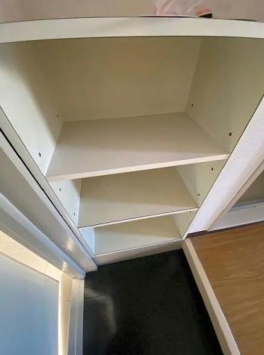 サテンドール草津の玄関