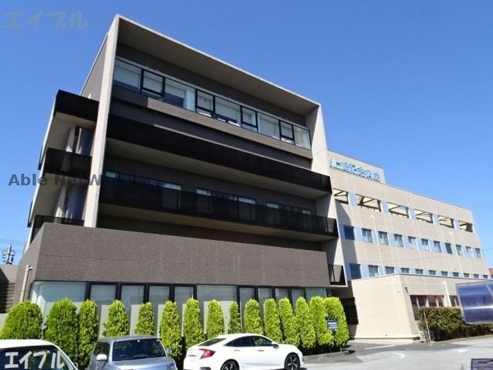 サウザンドサニー EASTの周辺