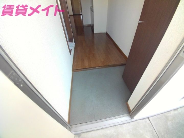 Camphor Townの玄関