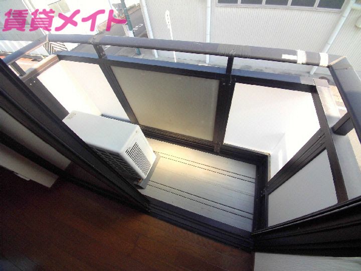 Camphor Townの内装