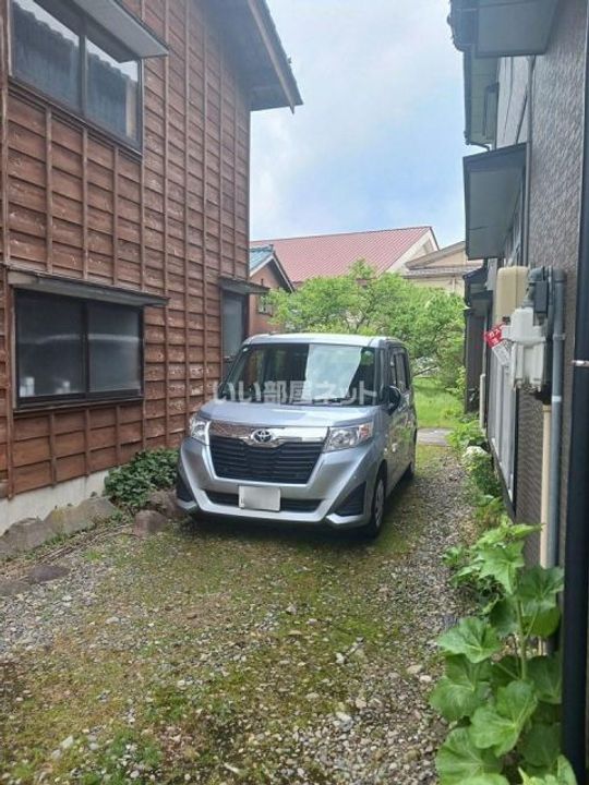 新潟県三条市西大崎2(一戸建)の賃貸物件の地図