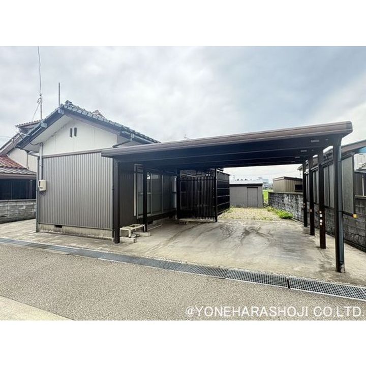 富山県砺波市千代(一戸建)の賃貸物件の地図