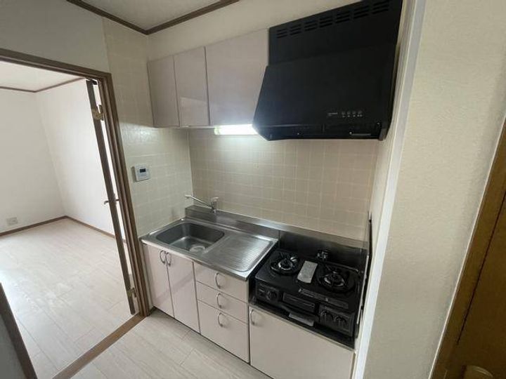 ドゥジェーム・シェソワのキッチン