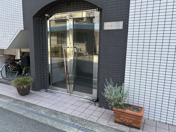 太田ビルの地図