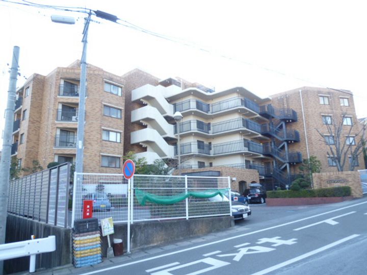 静岡県浜松市中央区広沢3(マンション)の賃貸物件の外観