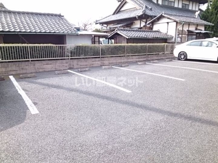 ユーミーセレーナの地図