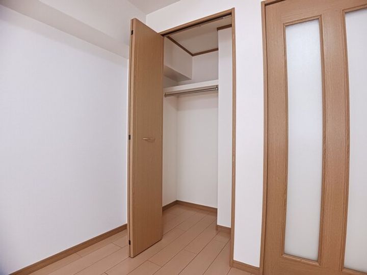 セレスタイト黒崎の内装