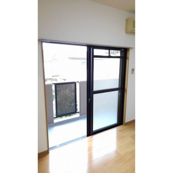 プレジール古国府の内装