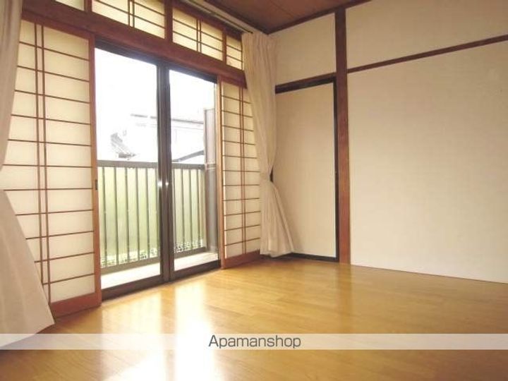 中島ハイツ Aの居間