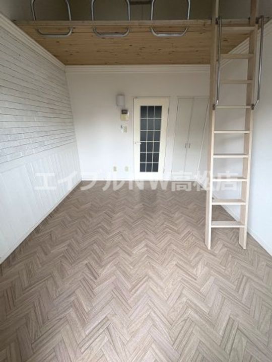 リッチモンド潤A・Bの居間