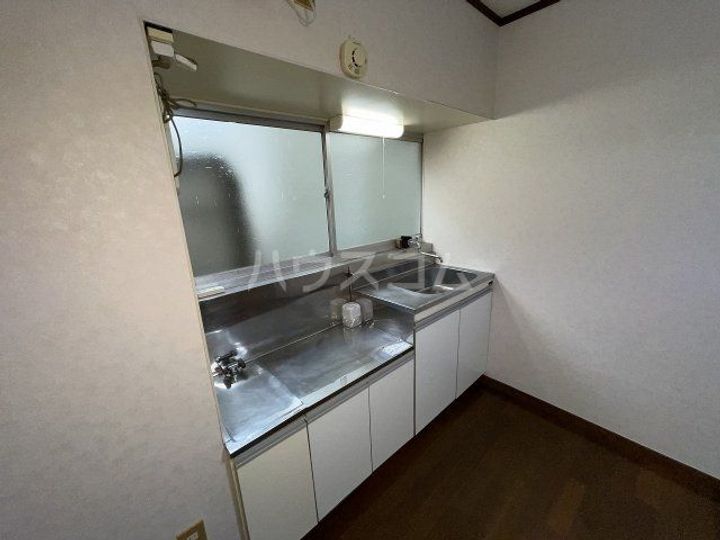 岡本荘のキッチン