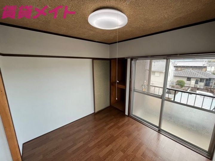 Mキューブの居間